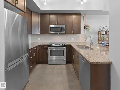 Interior photo 3 of #13 11518 76 AV NW