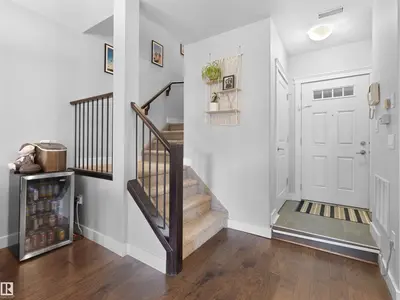 Interior photo 4 of #13 11518 76 AV NW