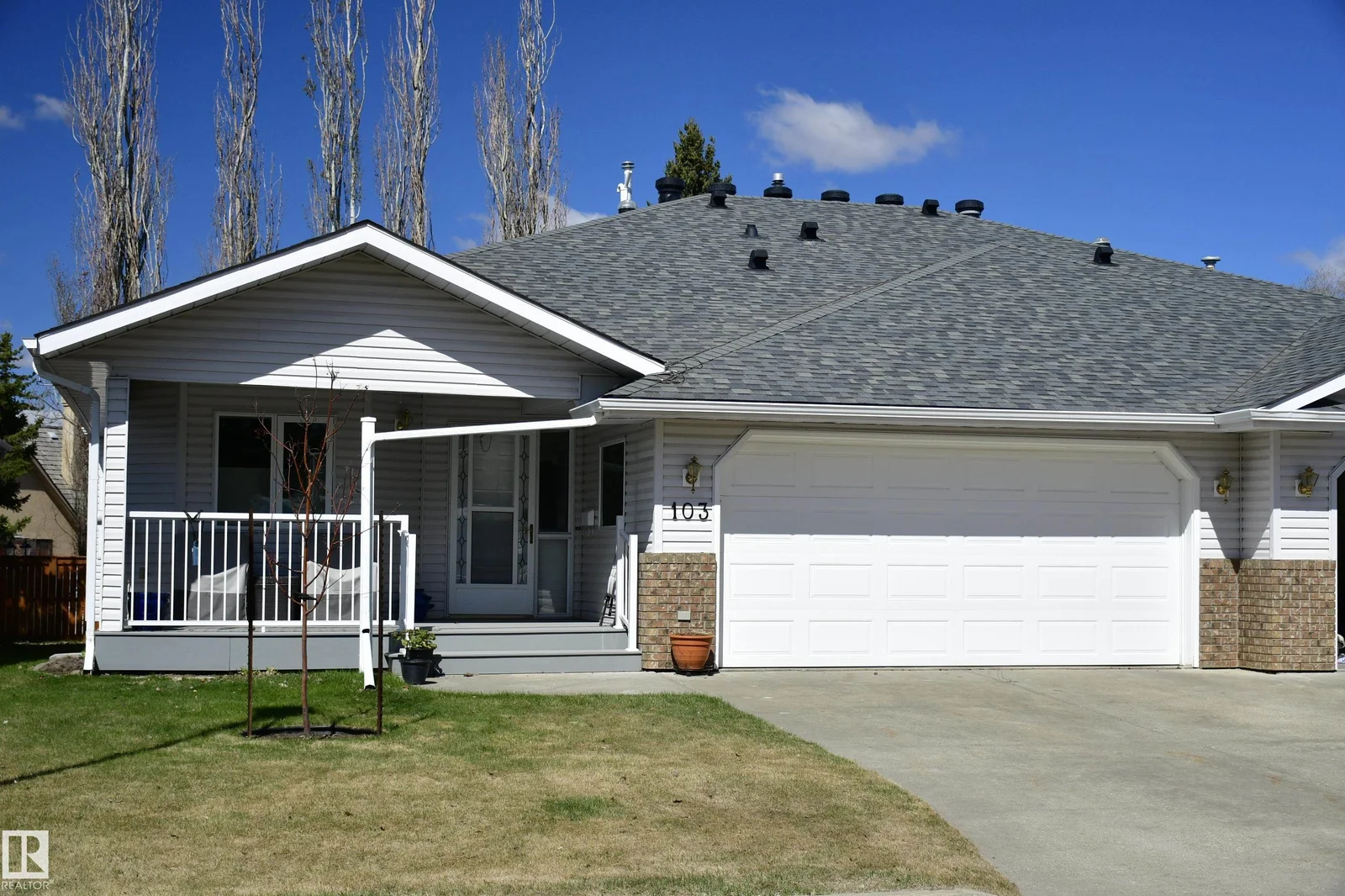 103 LAKESIDE PL, Leduc - 3 bedroom Duplex for sale