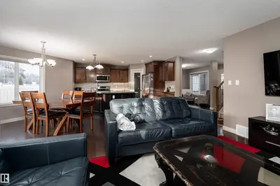 Interior photo 1 of 6811 19 AV SW