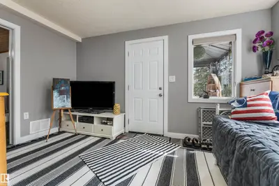 Interior photo 4 of 6317 49 ST
