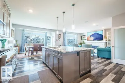 Interior photo 4 of 1603 158 ST SW