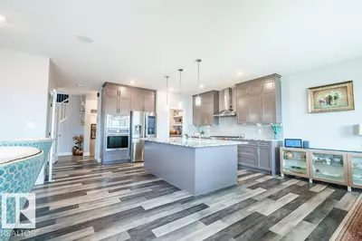 Interior photo 3 of 1603 158 ST SW