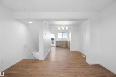 Interior photo 4 of 2716 Alces WY SW