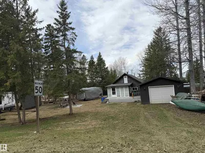Interior photo 3 of 41 5414 TWP RD 535