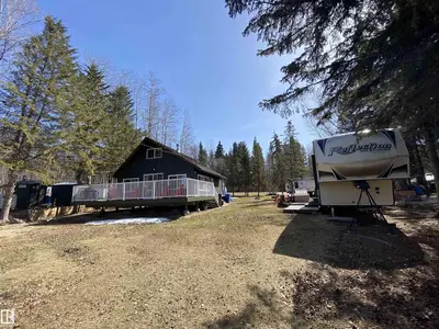 Interior photo 1 of 41 5414 TWP RD 535