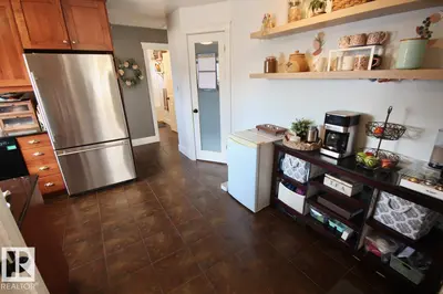 Interior photo 2 of 8607 35A AV NW