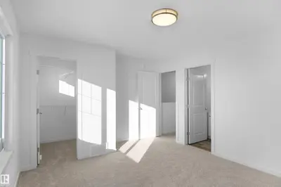 Interior photo 4 of 276 Deer Valley DR