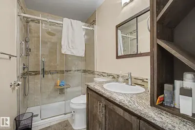 Interior photo 4 of 4106 38 ST NW