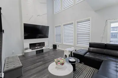 Interior photo 2 of 1033 CHRISTIE VISTA VS SW