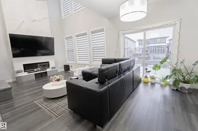 Interior photo 4 of 1033 CHRISTIE VISTA VS SW