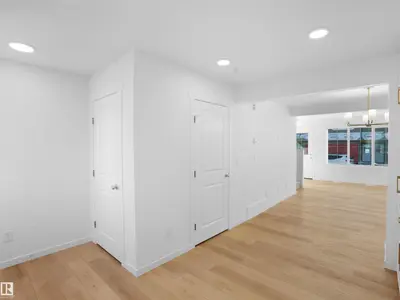 Interior photo 3 of 1324 9 ST NW