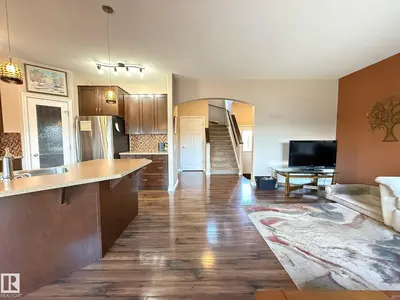 Interior photo 3 of 43 SELKIRK PL