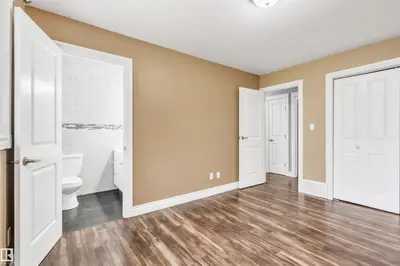 Interior photo 2 of #405 61314 RR 463