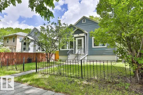 11241 88 ST NW, Edmonton - $315,000
