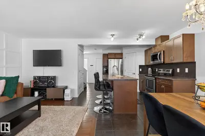 Interior photo 4 of 21722 99A AV NW NW