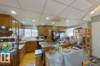 Interior photo 4 of 11406 32 ST NW
