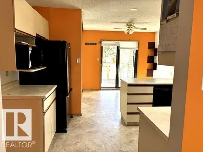 Interior photo 2 of 241 OEMING RD NW