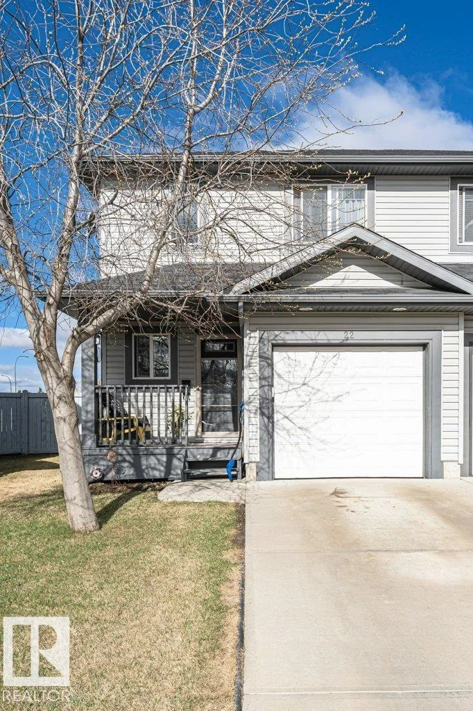 22 REED CO, Fort Saskatchewan - 2 bedroom Duplex for sale