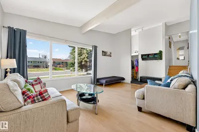 Interior photo 3 of 5304 90A AV NW