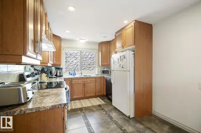 Interior photo 2 of 10649 67 AV NW