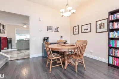 Interior photo 3 of 9 DARLINGTON DR