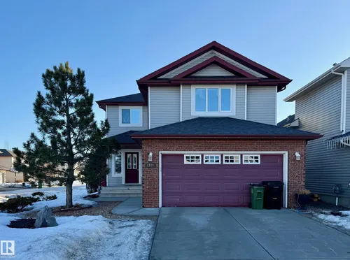 7376 SINGER WY NW, Edmonton - $539,900