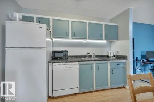 2336 151 AV NW, Edmonton - $155,000