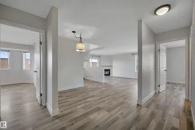 Interior photo 3 of 