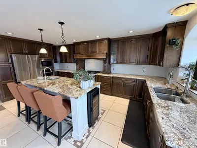 Interior photo 2 of 4402 60 ST
