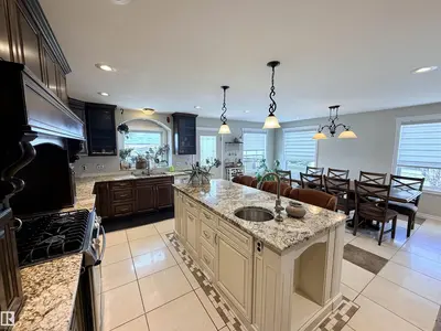 Interior photo 4 of 4402 60 ST