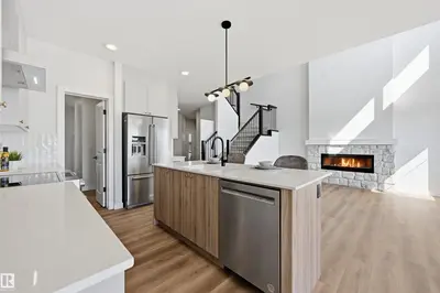 Interior photo 4 of 2815 188 ST NW