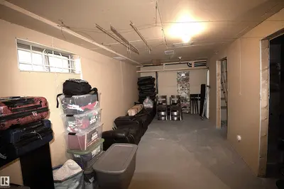 Interior photo 2 of 9347 175 AV NW