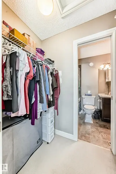 Interior photo 4 of 26 SOUTH CREEK WD
