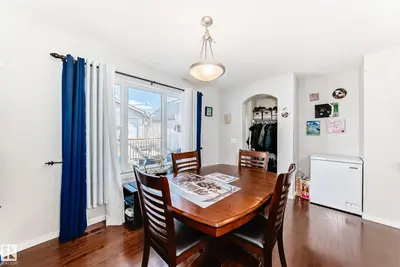 Interior photo 3 of 115 60 ST SW
