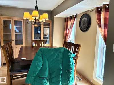 Interior photo 2 of 1248 48 ST NW