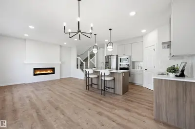 Interior photo 2 of 3024 DIXON LANDING LD SW
