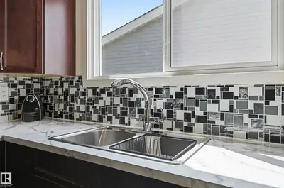 Interior photo 4 of 18424 96A AV NW