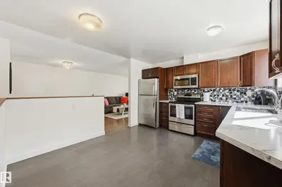 Interior photo 2 of 18424 96A AV NW