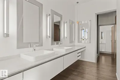 Interior photo 4 of 7548 110 AV NW