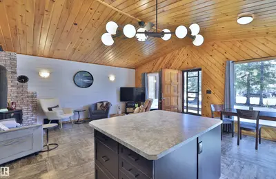 Interior photo 3 of 6309 49 ST