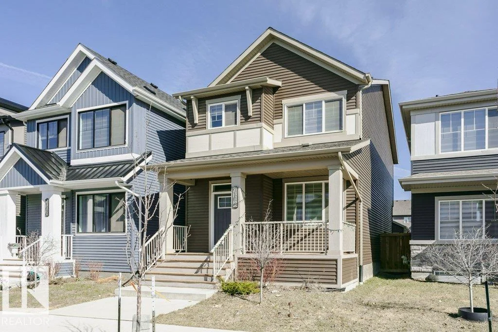 1529 Plum CI SW, Edmonton - 3 bedroom Detached Single Family for sale