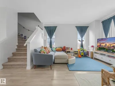 Interior photo 4 of 1404 PODERSKY LI SW