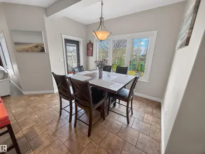 Interior photo 2 of 25 VICTOR CO