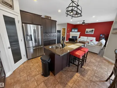 Interior photo 4 of 25 VICTOR CO