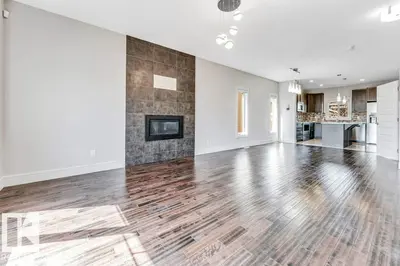Interior photo 3 of 2604 20 AV NW