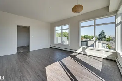 Interior photo 2 of #403 10837 83 AV NW NW