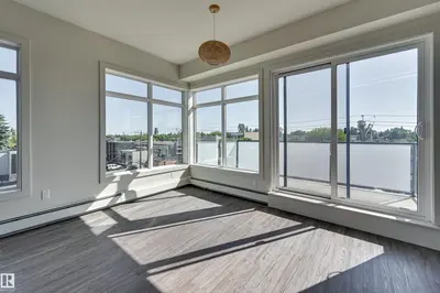 Interior photo 3 of #403 10837 83 AV NW NW