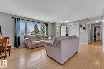 Interior photo 2 of 20 CALEDONIA DR