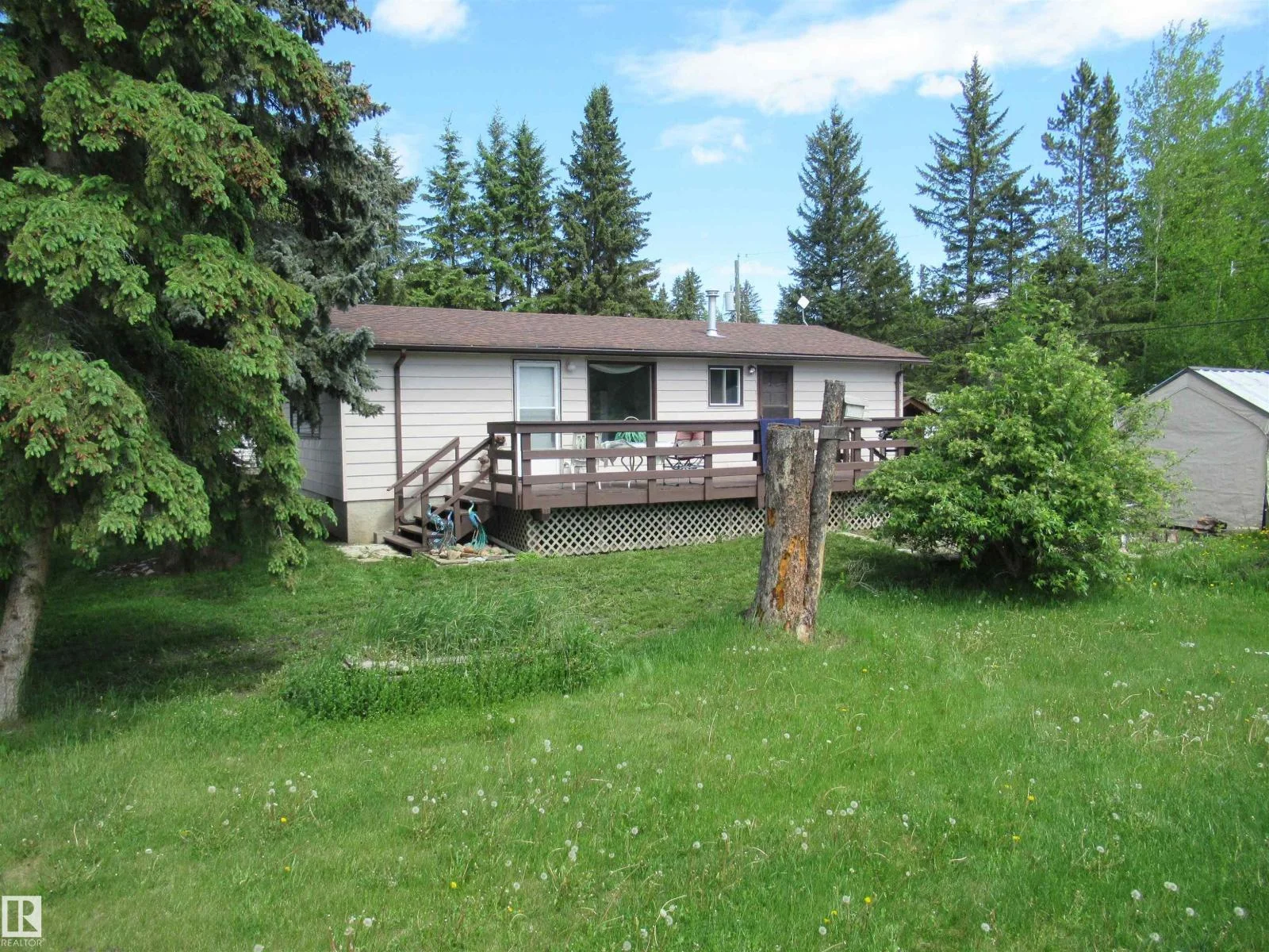 6010 50 ST, Rural Wetaskiwin County - 2 bedroom Detached Single Family for sale
